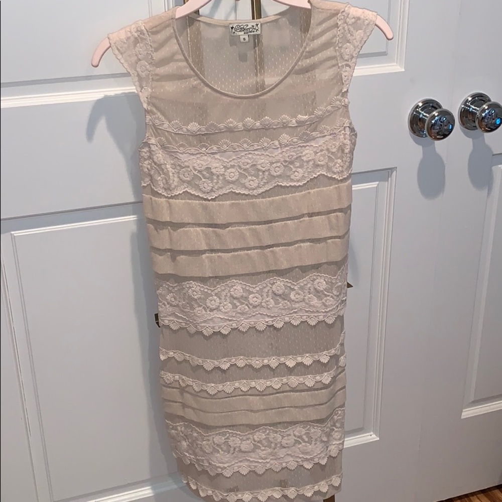 lace dress